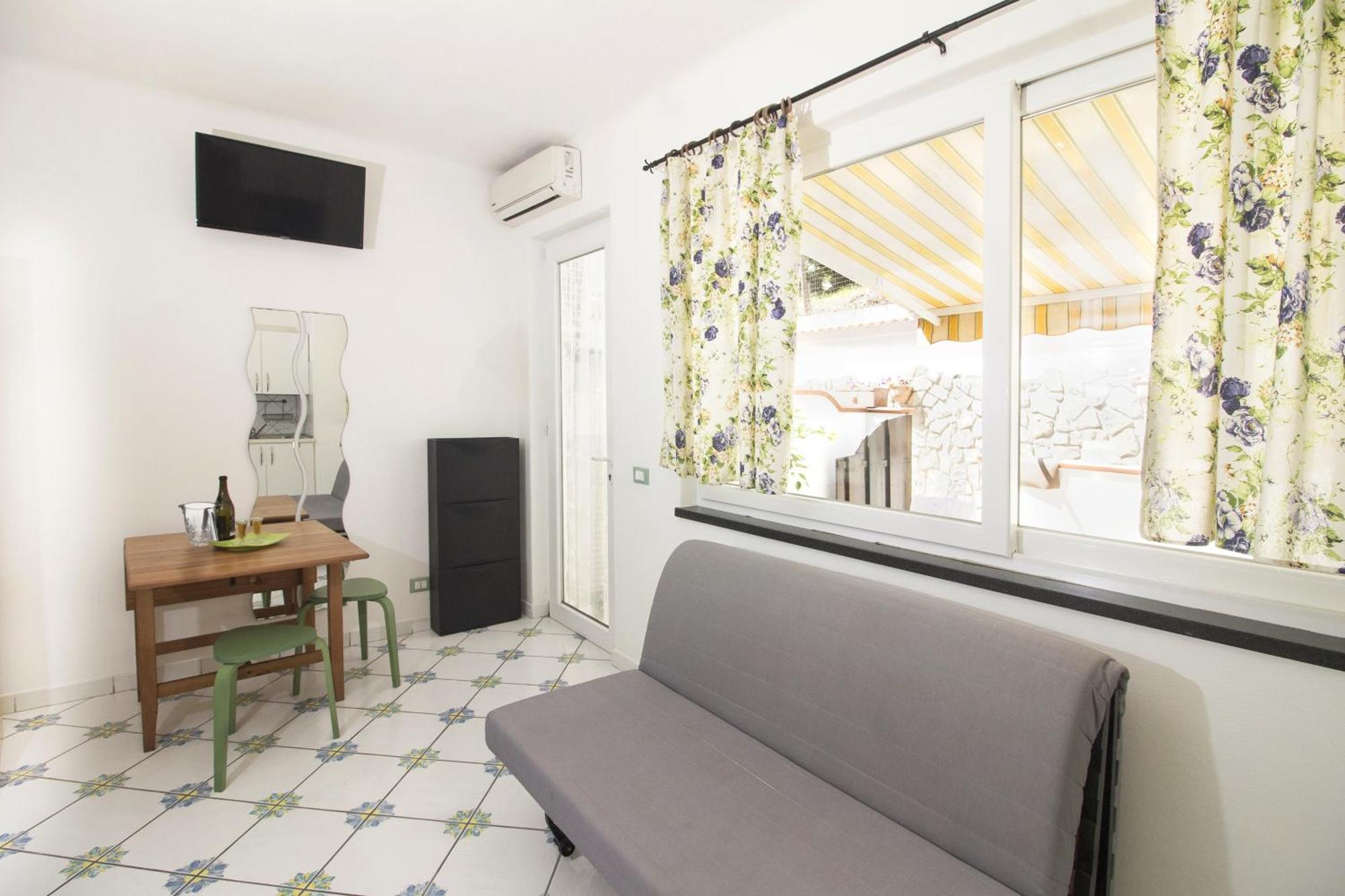 La Turrita Apartments Forio  Luaran gambar